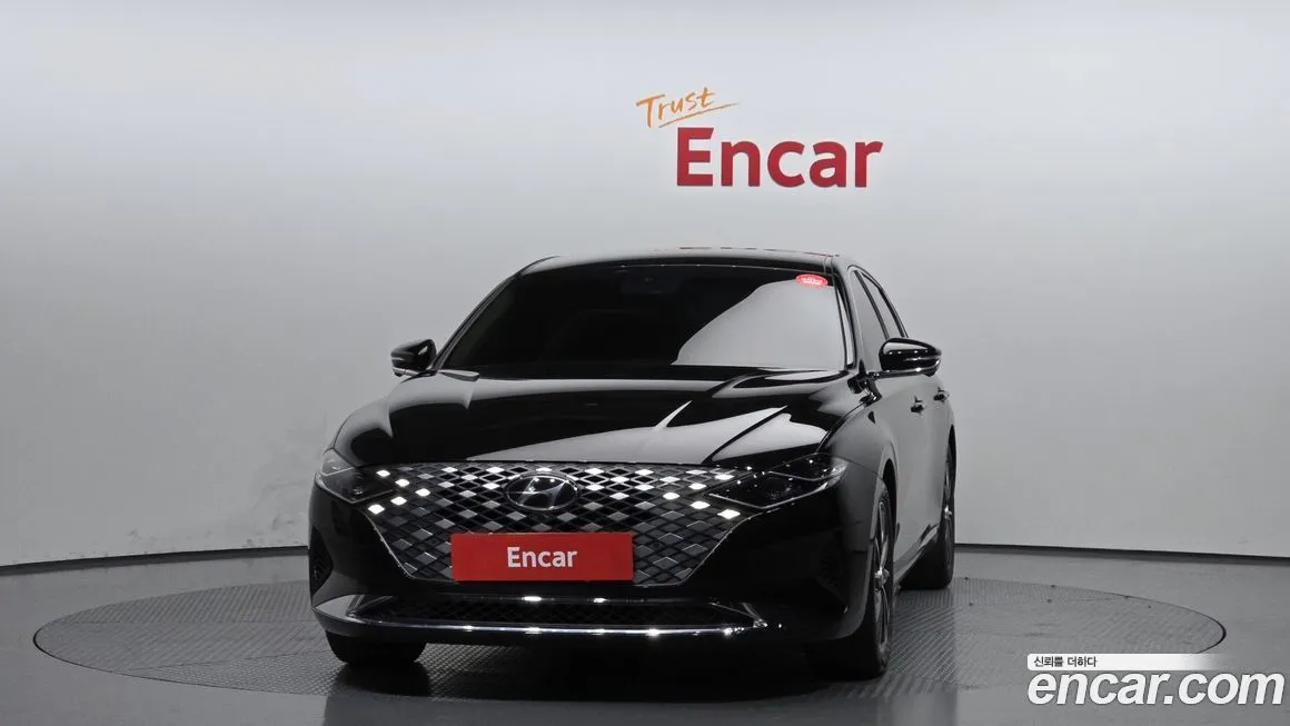 Hyundai Grandeur 2022 из KR, фото 3