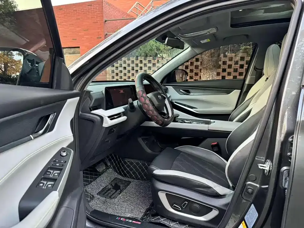 Changan CS75PLUS 2025 из CN, фото 4