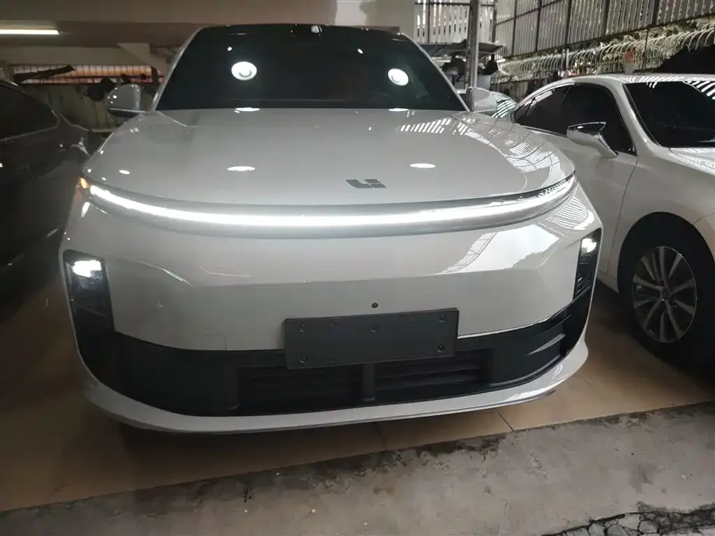 Li Auto L6 2025 из CN, фото 3