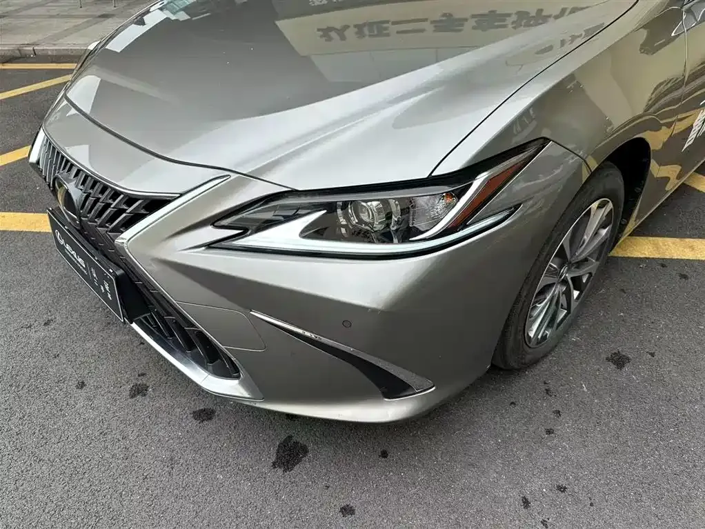 Lexus ES 2024 из CN, фото 2