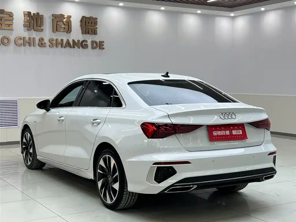 Audi A3 2023 из CN, фото 6