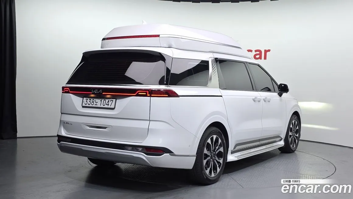 Kia Carnival 2023 из KR, фото 2