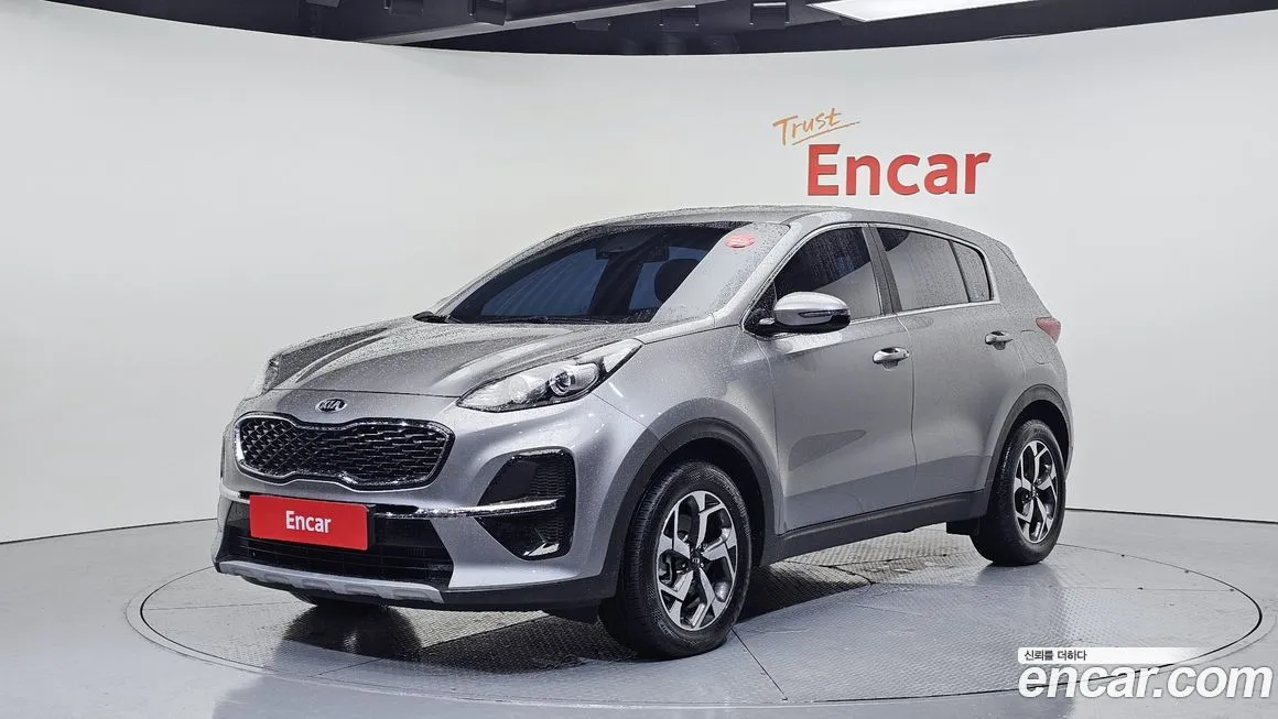 Kia Sportage — фото 1