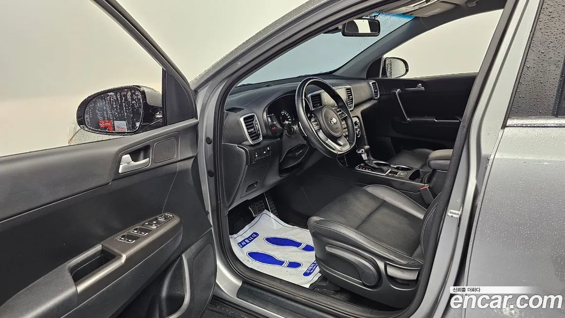Kia Sportage — фото 10