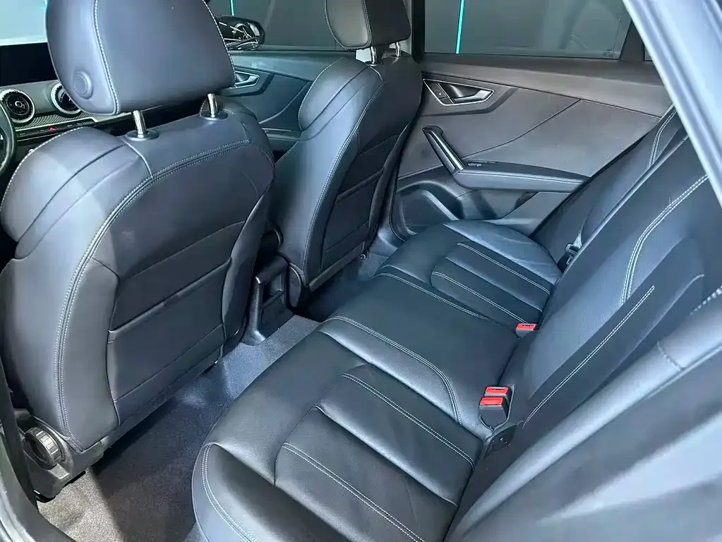 Audi Q2L 2022 из CN, фото 10