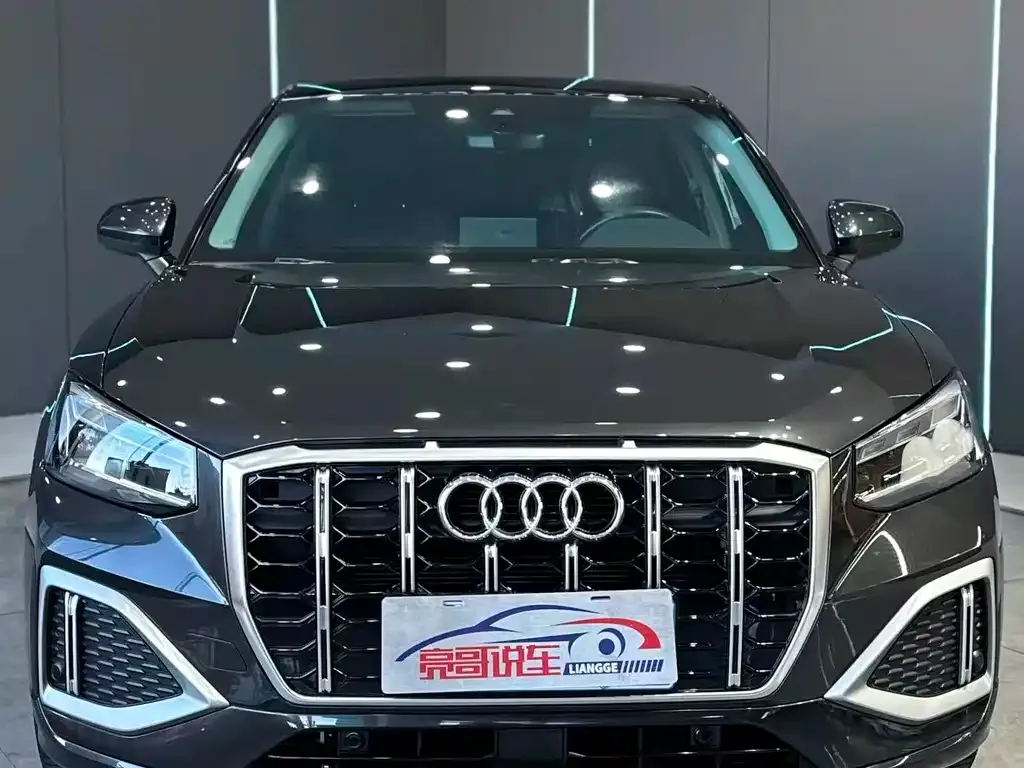 Audi Q2L 2022 из CN, фото 2