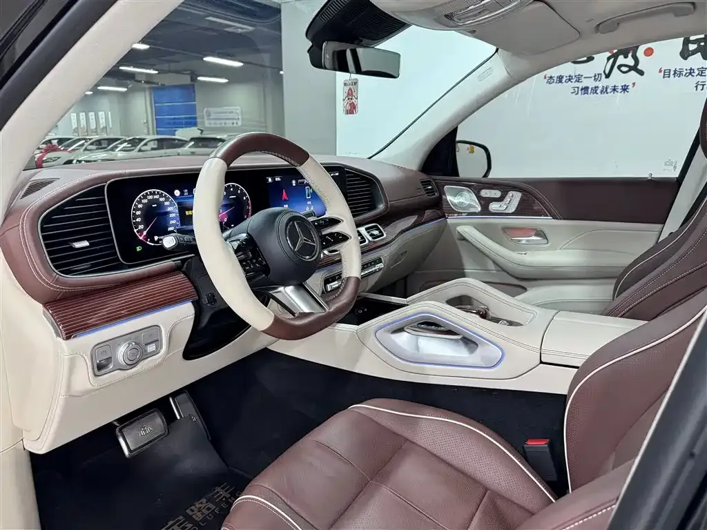 Mercedes-Benz GLS 2024 из CN, фото 10