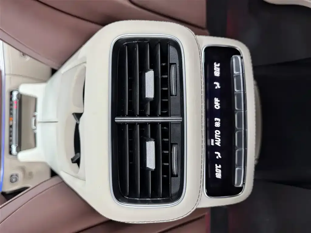 Mercedes-Benz GLS 2024 из CN, фото 8