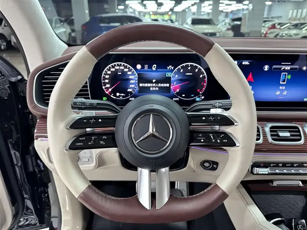 Mercedes-Benz GLS 2024 из CN, фото 9