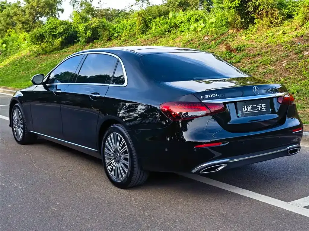 Mercedes-Benz E-Class 2023 из CN, фото 5