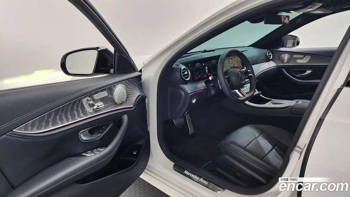 Mercedes-Benz E-Class 2023 из KR, фото 10