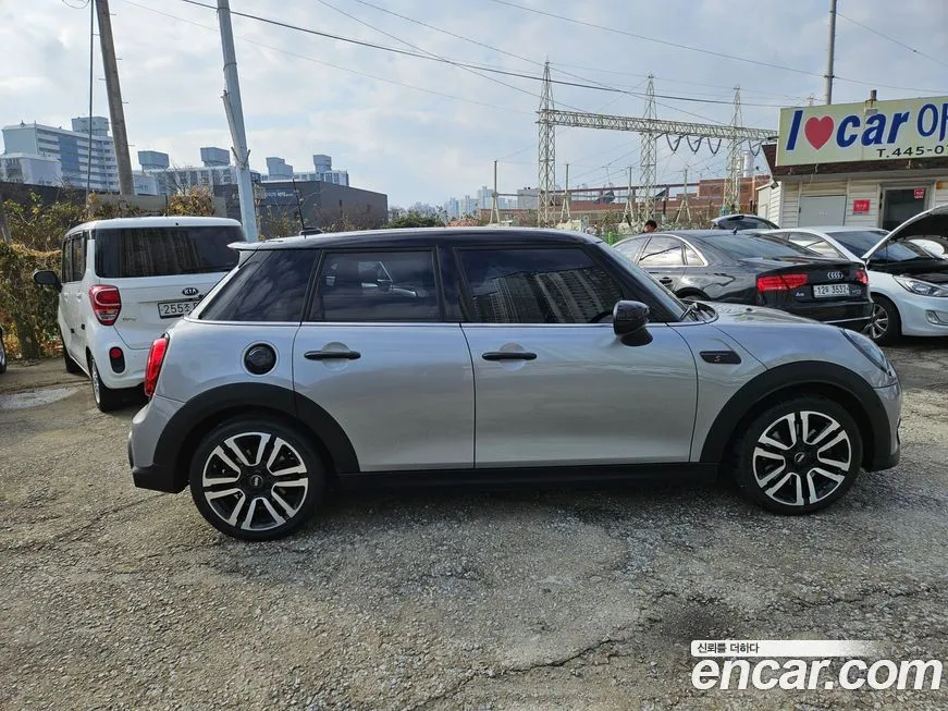 Mini Cooper 2024 из KR, фото 6