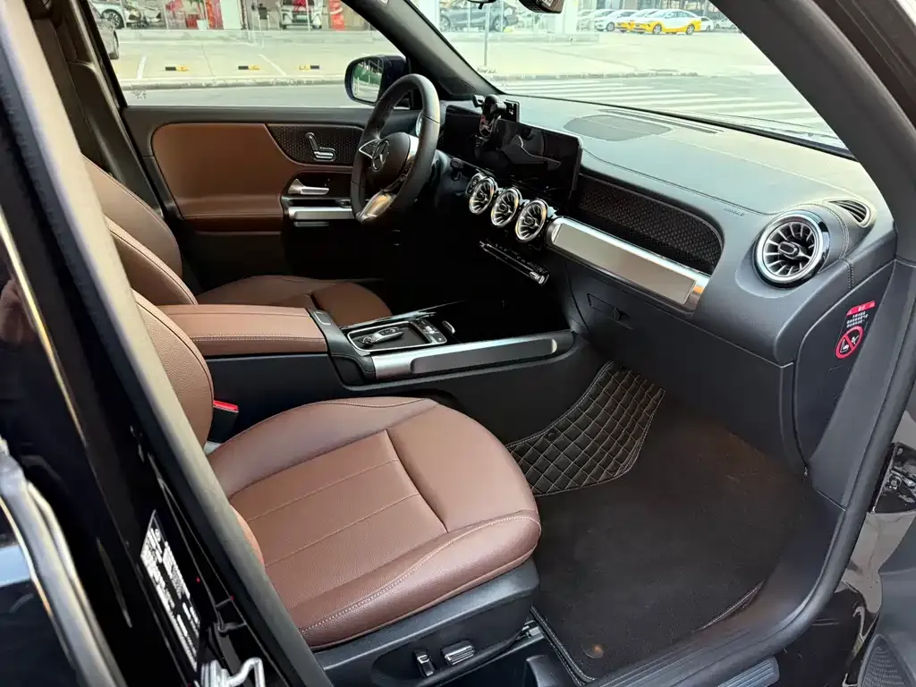 Mercedes-Benz GLB 2025 из CN, фото 9