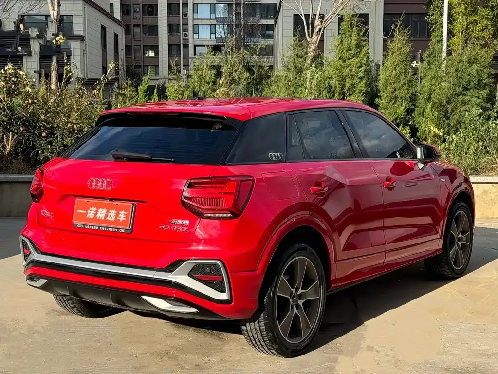 Audi Q2L 2022 из CN, фото 3