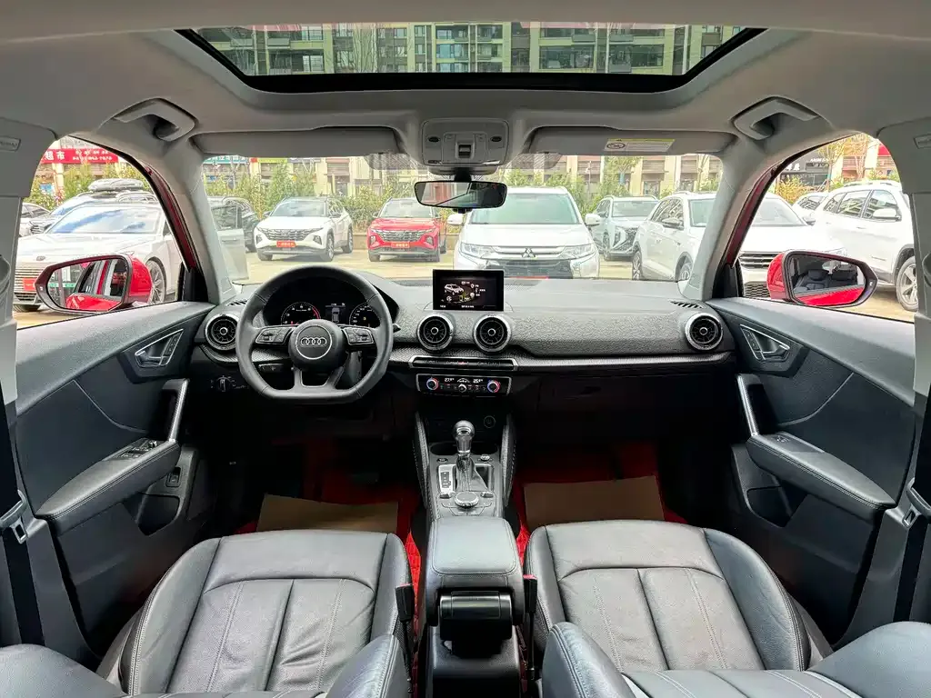 Audi Q2L 2022 из CN, фото 5