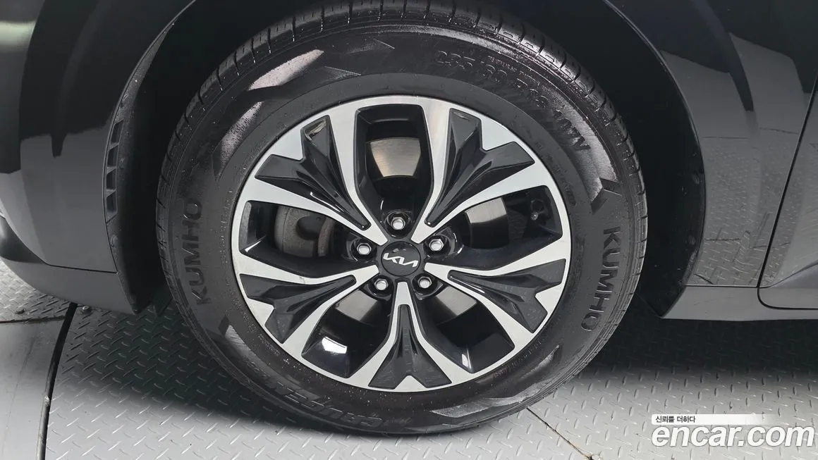 Kia Carnival 2023 из KR, фото 5