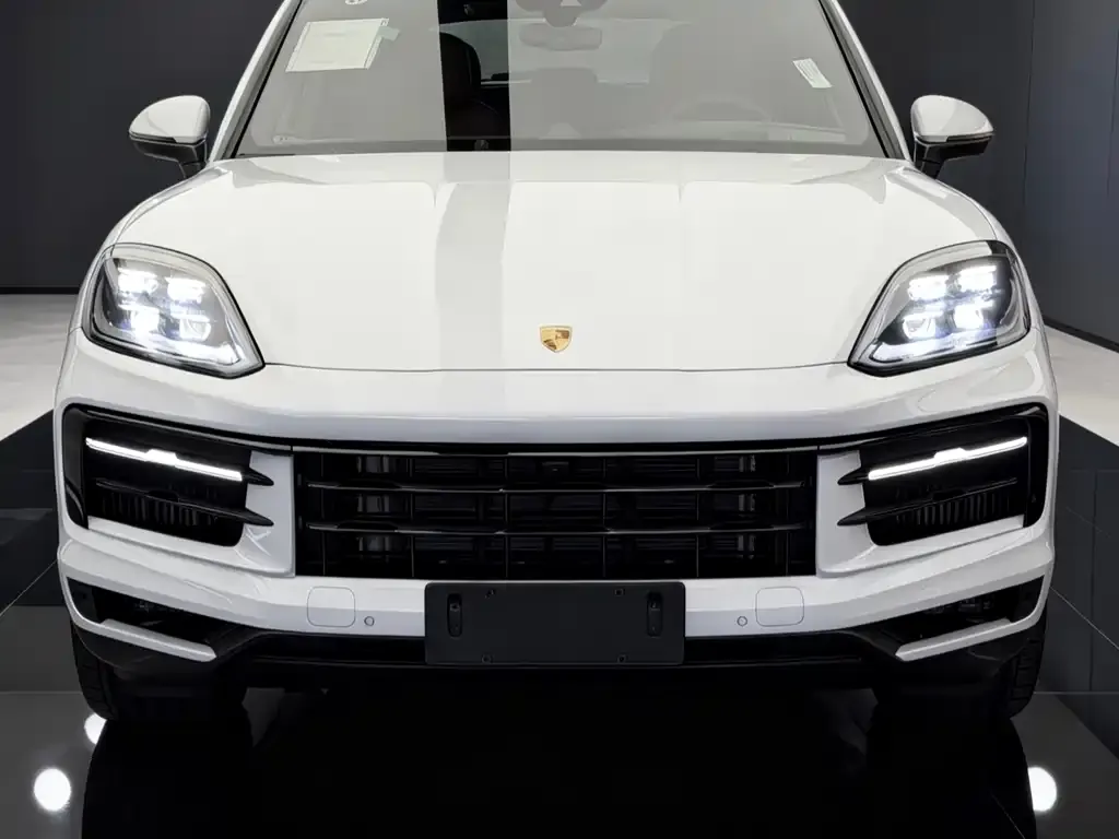 Porsche Cayenne 2025 из CN, фото 2