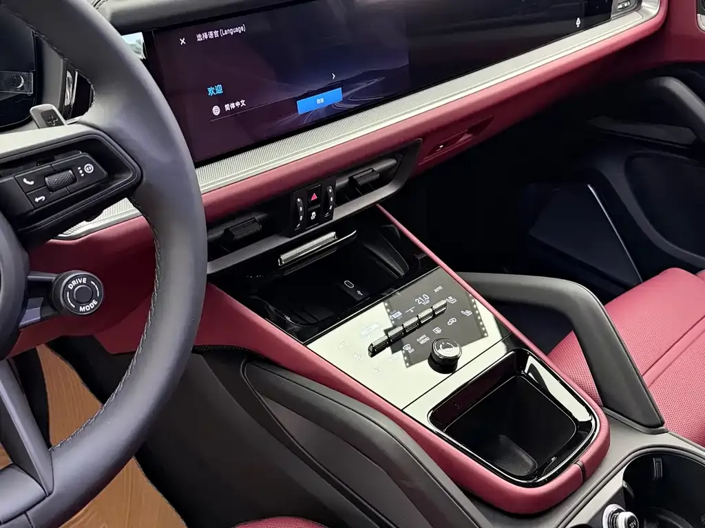 Porsche Cayenne 2025 из CN, фото 7