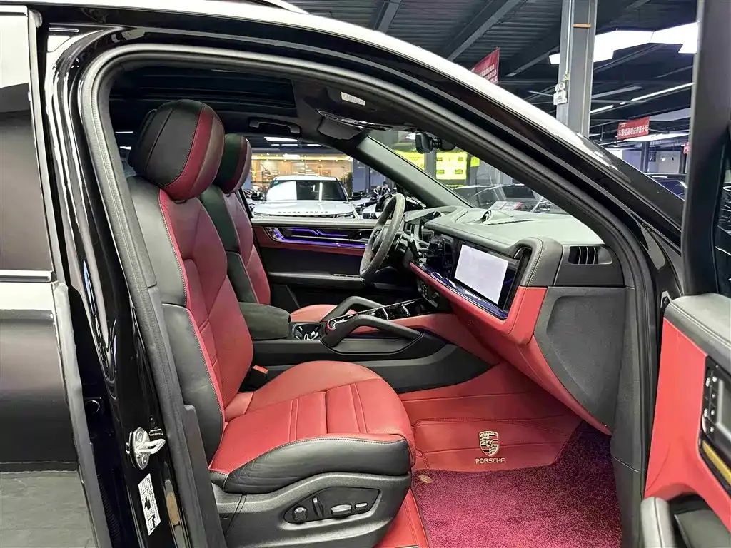 Porsche Cayenne 2024 из CN, фото 6
