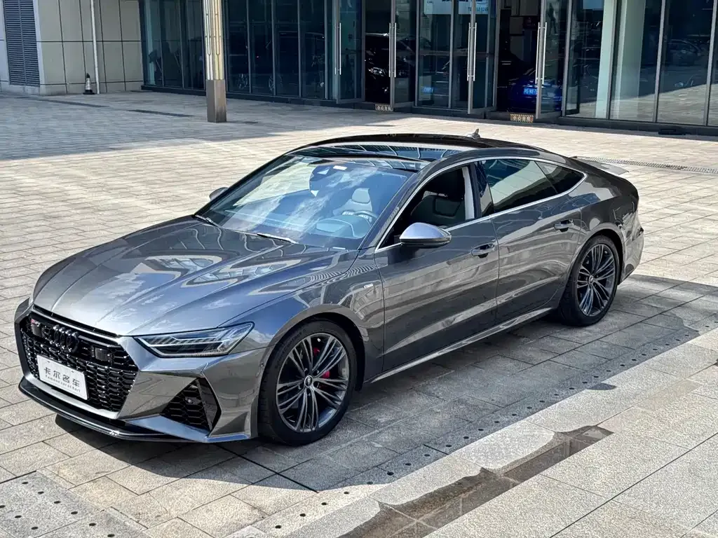 Audi A7 2023 из CN, фото 1