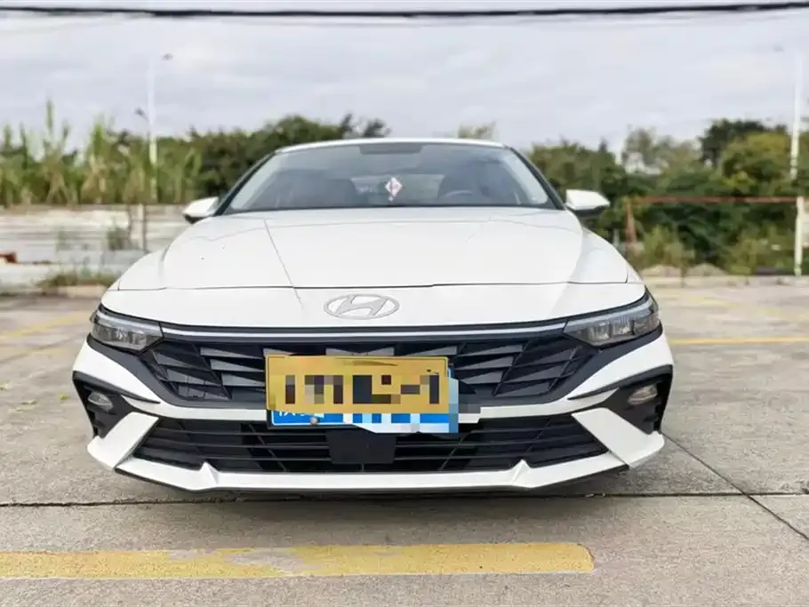 Hyundai Elantra 2024 из CN, фото 5