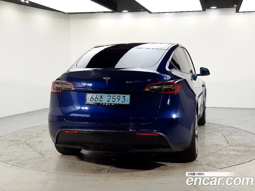 Tesla Model Y 2021 из KR, фото 3