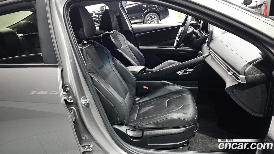 Hyundai AVANTE 2023 из KR, фото 10