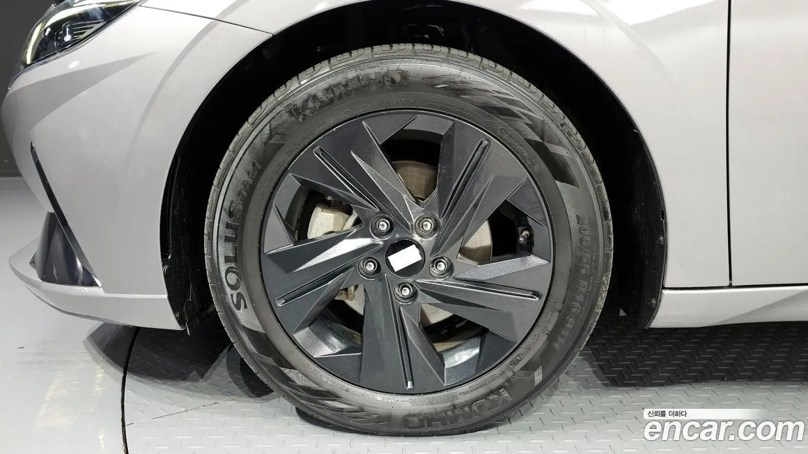 Hyundai AVANTE 2023 из KR, фото 5