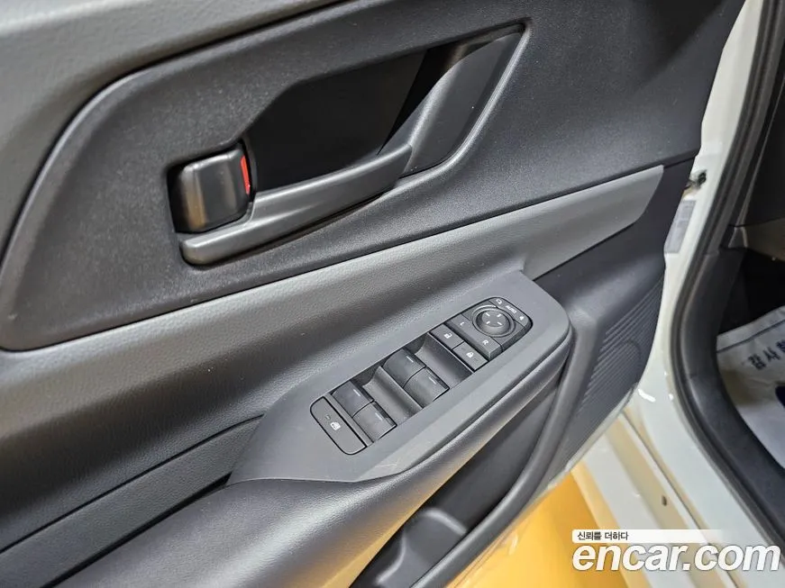 Toyota Prius 2024 из KR, фото 5