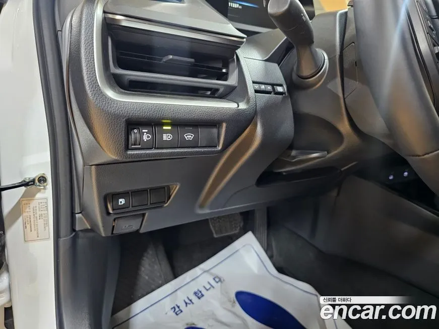 Toyota Prius 2024 из KR, фото 6