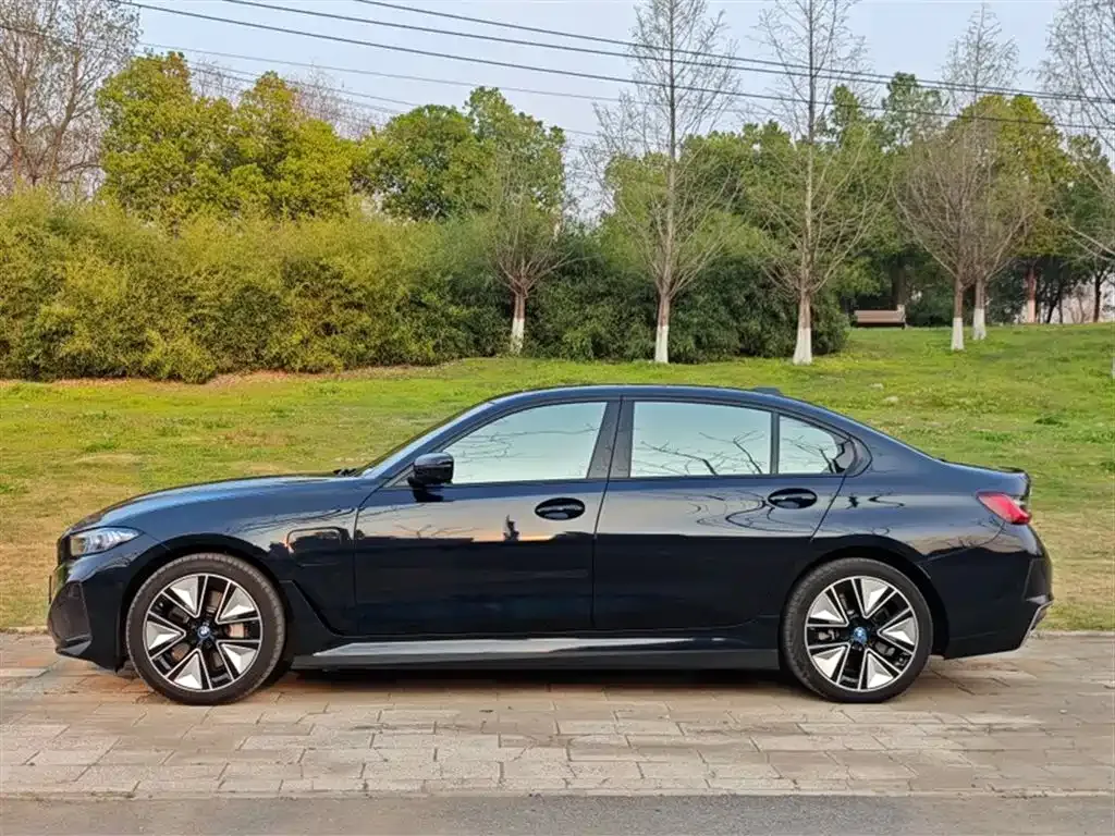 BMW i3 2024 из CN, фото 4
