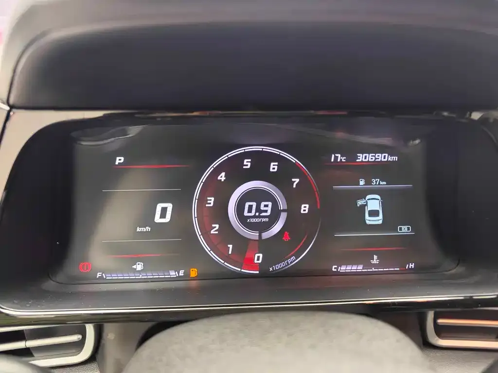 Hyundai Elantra 2023 из CN, фото 10