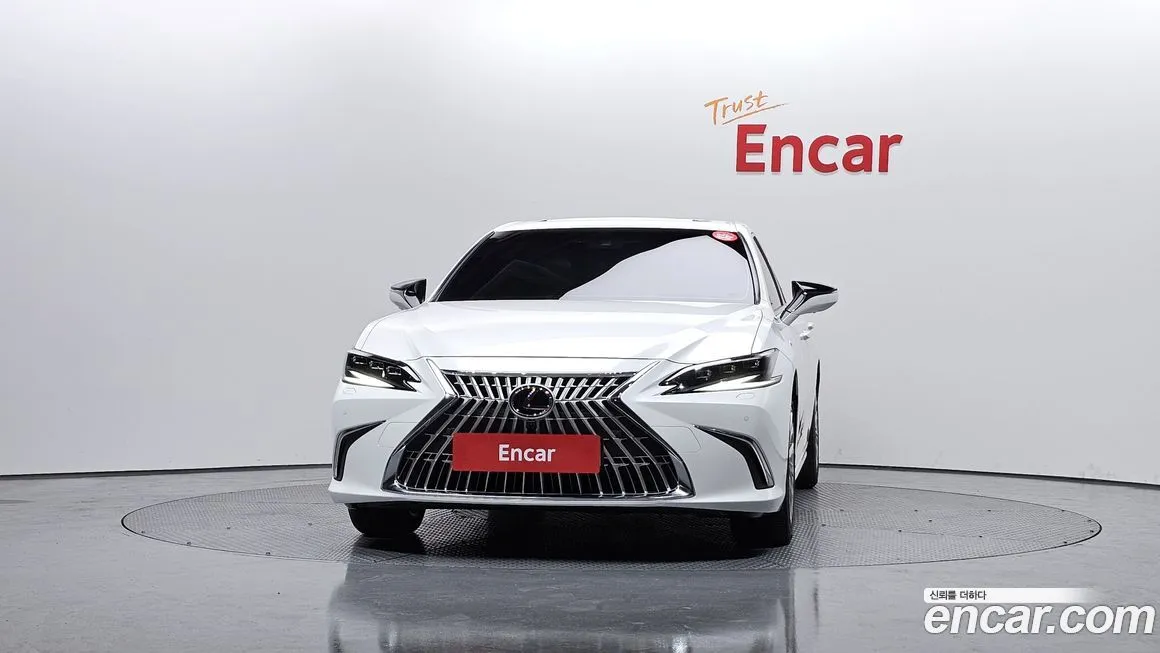 Lexus ES 2025 из KR, фото 3