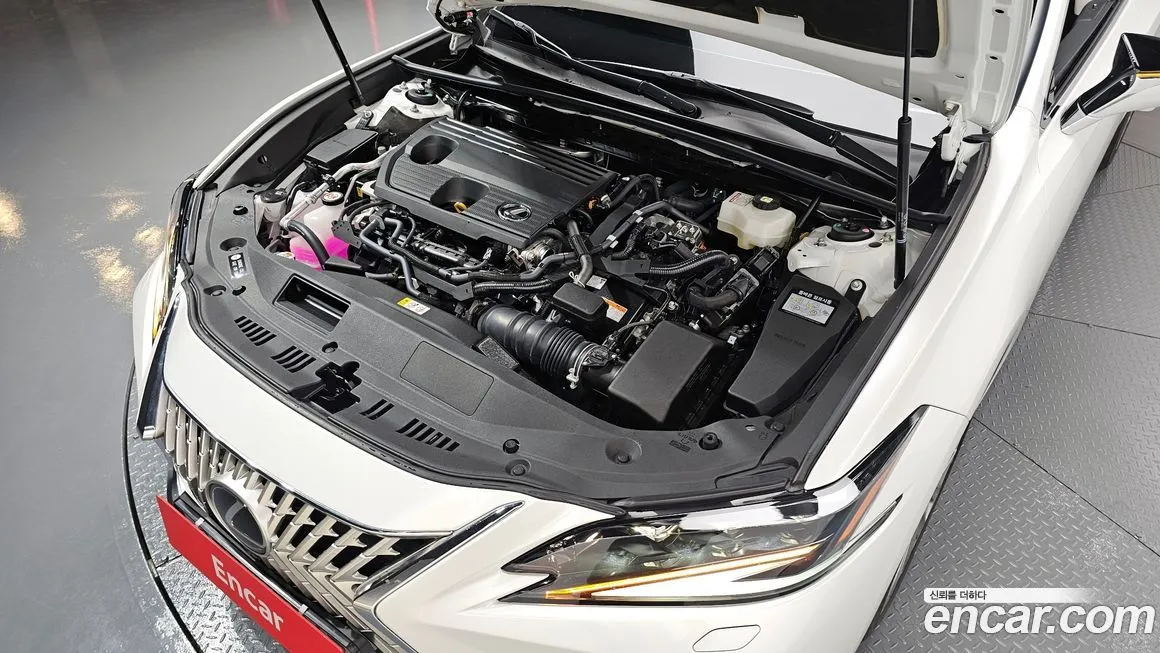 Lexus ES 2025 из KR, фото 6