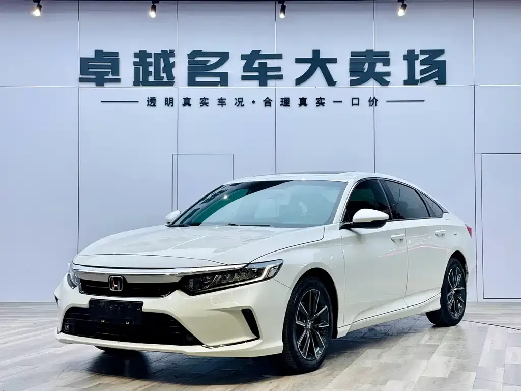 Honda Inspire 2023 из CN, фото 1