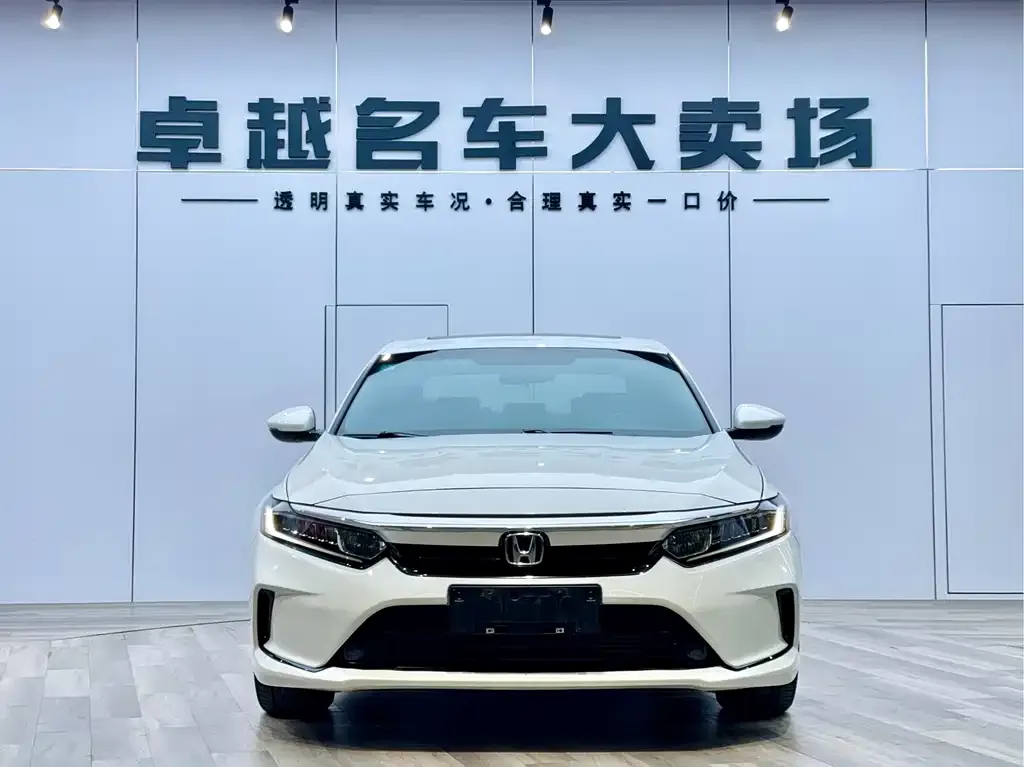 Honda Inspire 2023 из CN, фото 2