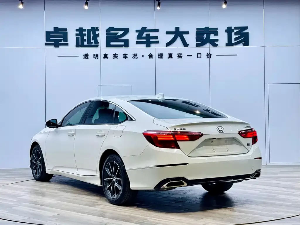Honda Inspire 2023 из CN, фото 7