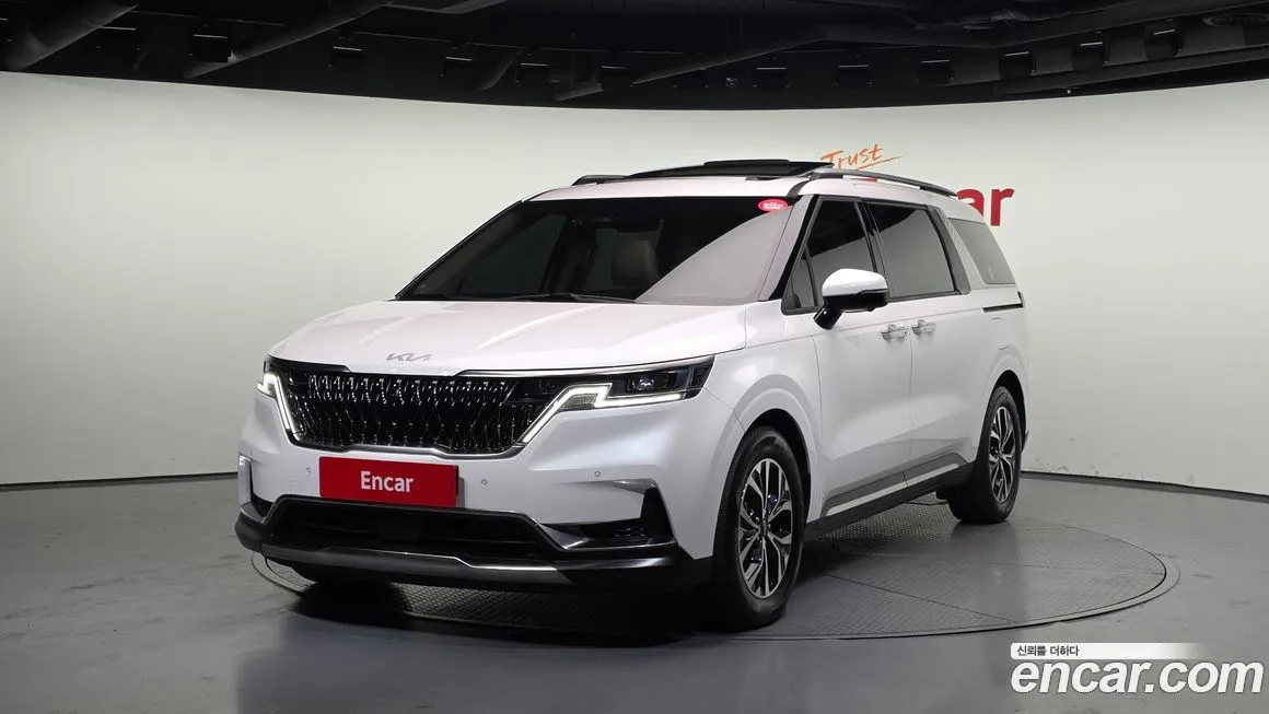 Kia Carnival 2023 из KR, фото 1