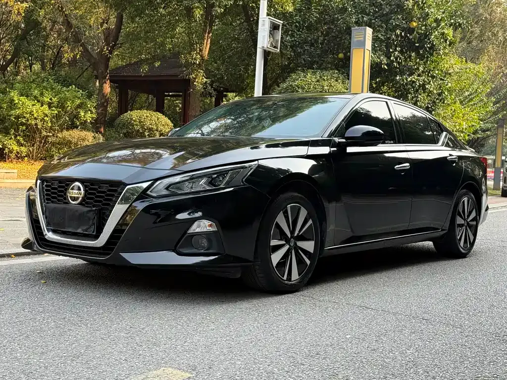 Nissan Teana 2022 из CN, фото 2