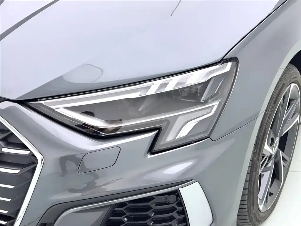 Audi A3 2023 из CN, фото 10