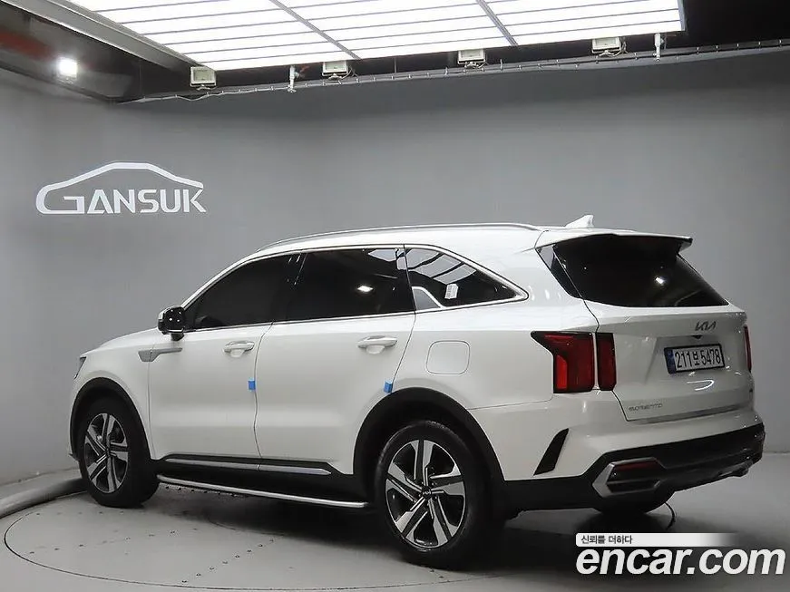 Kia Sorento 2023 из KR, фото 2