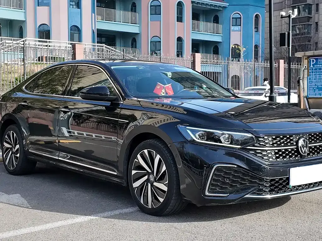 Volkswagen Passat 2022 из CN, фото 3