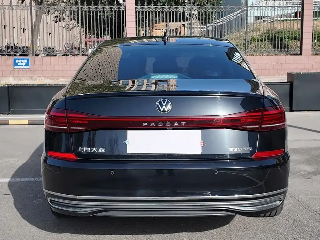 Volkswagen Passat 2022 из CN, фото 5