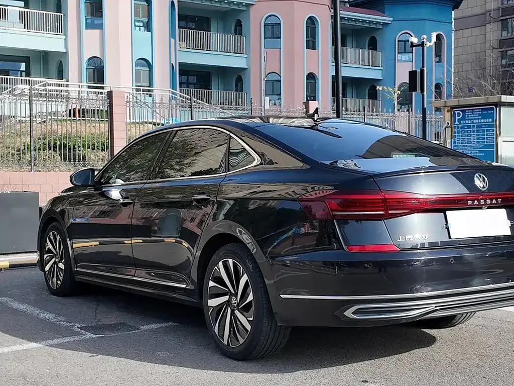 Volkswagen Passat 2022 из CN, фото 6