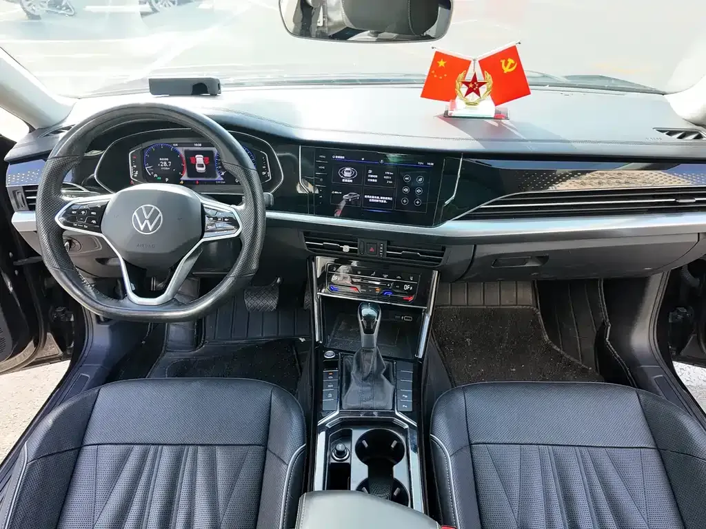 Volkswagen Passat 2022 из CN, фото 8