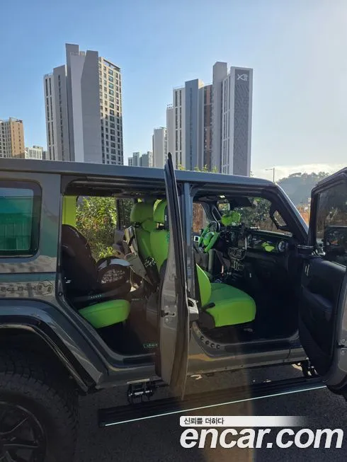 Jeep Wrangler 2021 из KR, фото 9