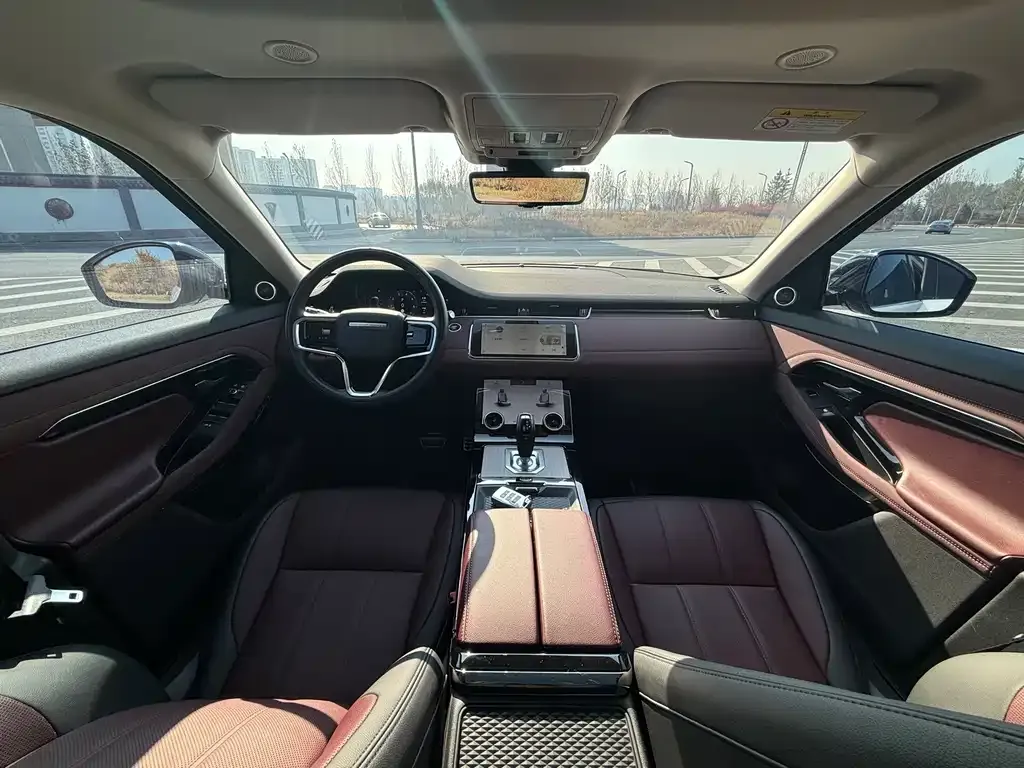 Land Rover Evoque 2023 из CN, фото 6