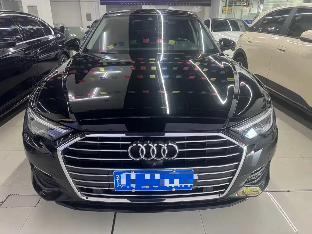 Audi A6L 2022 из CN, фото 2