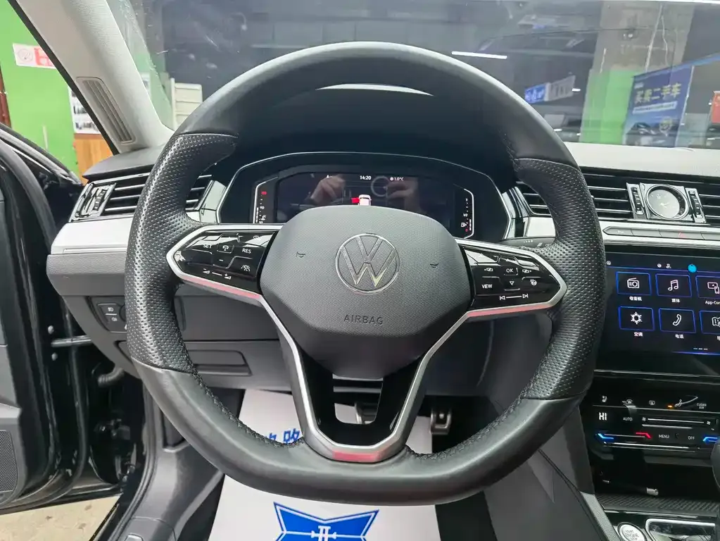 Volkswagen Magotan 2024 из CN, фото 10