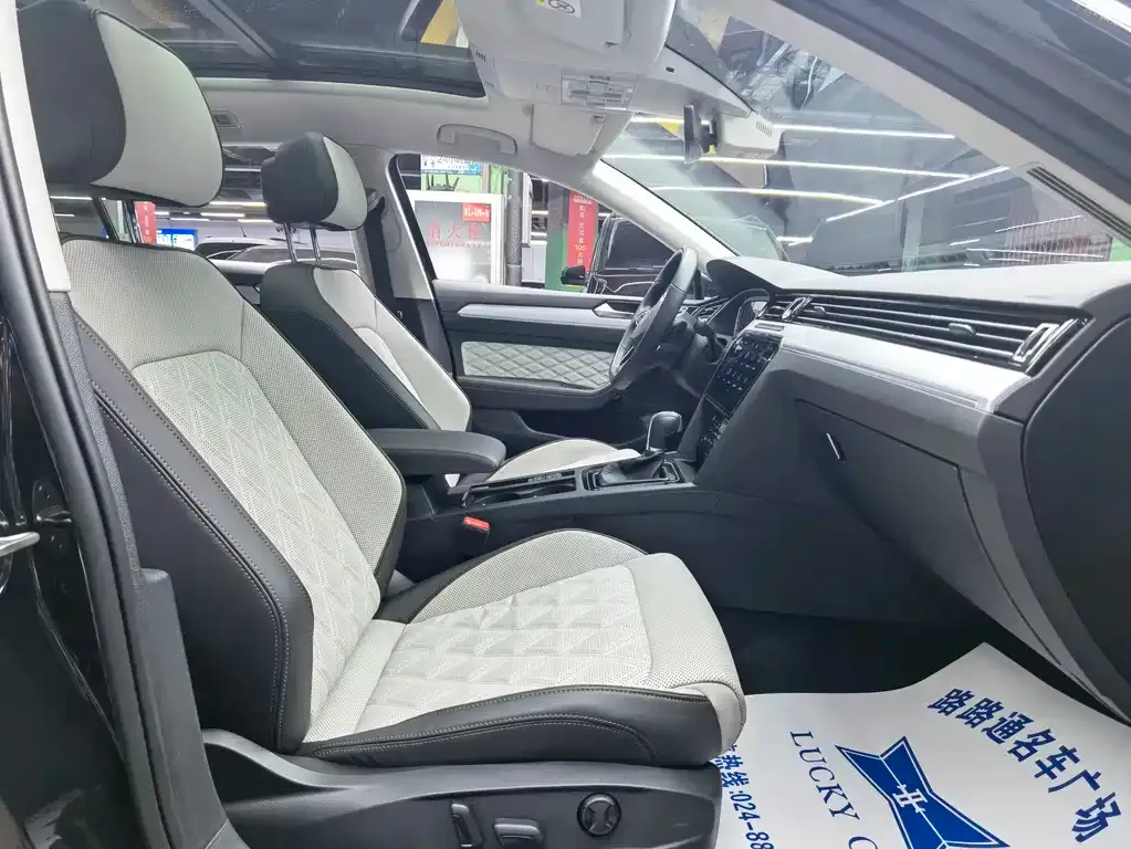 Volkswagen Magotan 2024 из CN, фото 8